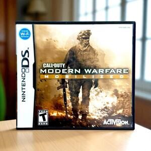 Call Of Duty Modern Warfare Mobilized DS Game 2009 in Case‎